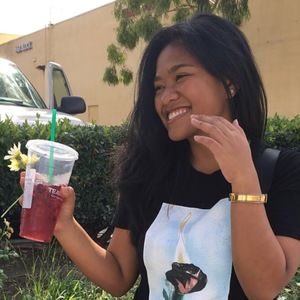 Meet your Posher, Angela